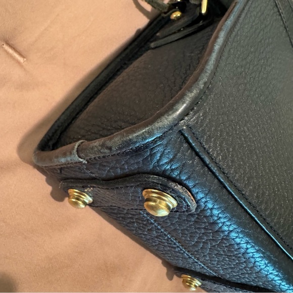 Vintage Dooney & Bourke Essex Arrowhead Shoulder Bag/Crossbody - Picture 8 of 14